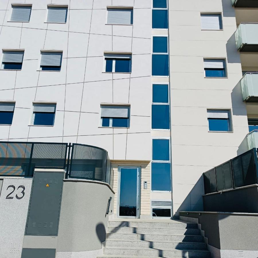 Precioso Piso Monzon Terraza, Parking,Piscina,Zona De Juegos Monzón Exterior foto